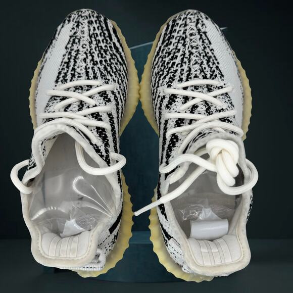 Adidas Yeezy Boost 350 V2 (Zebra US5M) - Picture 8 of 10